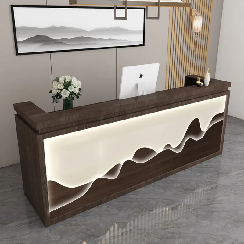 Spa Wellness Hotel - 新しい中華茶屋のフロントデスク、中華レストラン、バー、ホテルのチェックアウトカウンター、スパウェルネスセンターの受付デスク